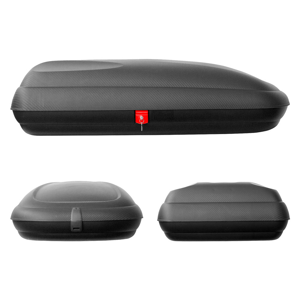 Box portabagagli da tetto ArtPlast Shield 133x77,8x34,5 cm in polipropilene effetto carbonio. Pronto all'uso, resistente e capiente. Acquista ora! Immagine principale del prodotto